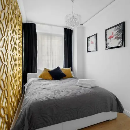 Grand Theatre Prime By Bookinghost * Warschau