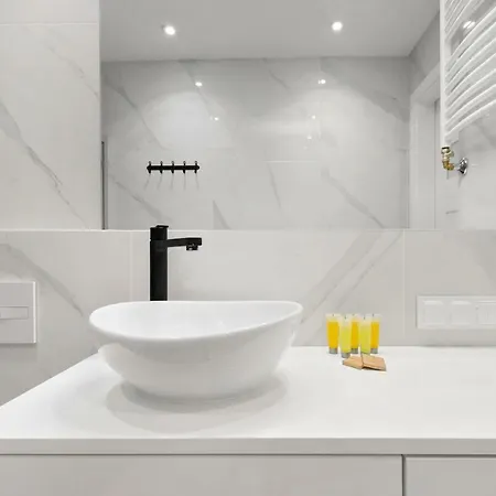 Apartman Grand Theatre Prime By Bookinghost