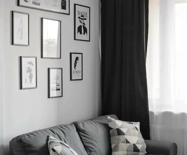 Grand Theatre Prime By Bookinghost